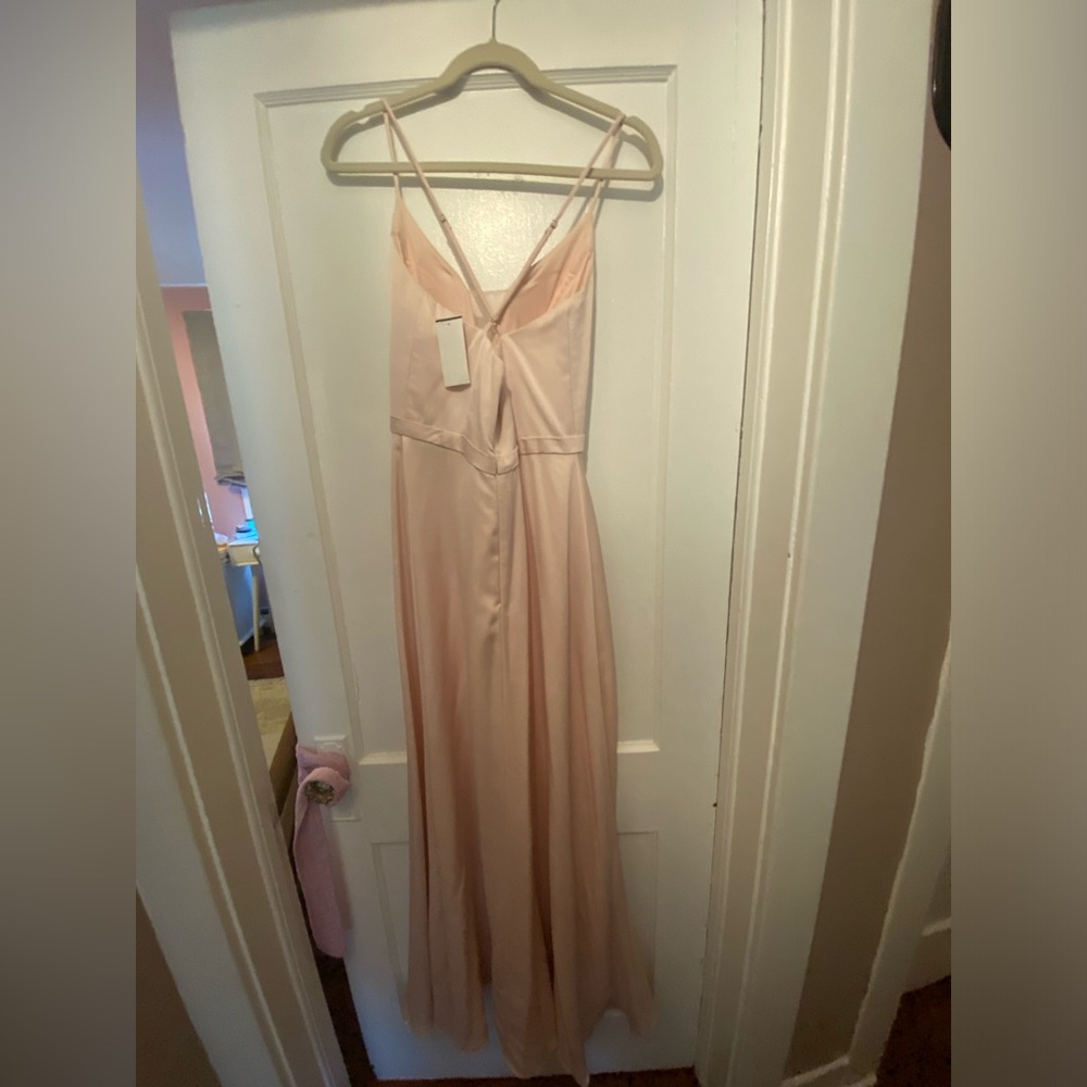 Camille La Vie Plunge Crepe X-Back Dress Prom Dress never worn NWOT - Picture 5 of 6